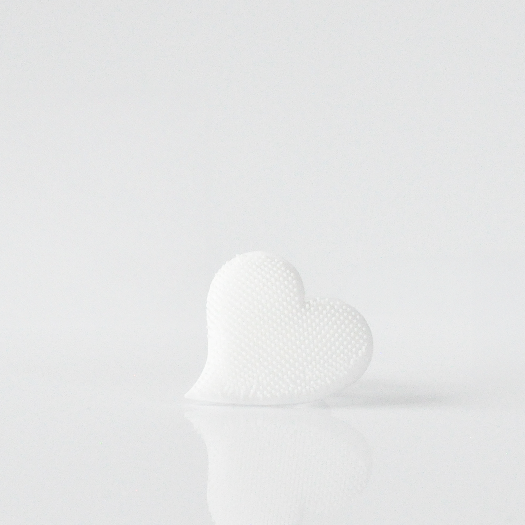 Mini Eyelid Scrub Mitt